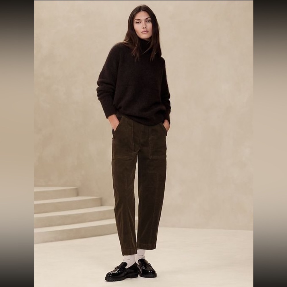 Banana Republic Corduroy Barrel Pant
